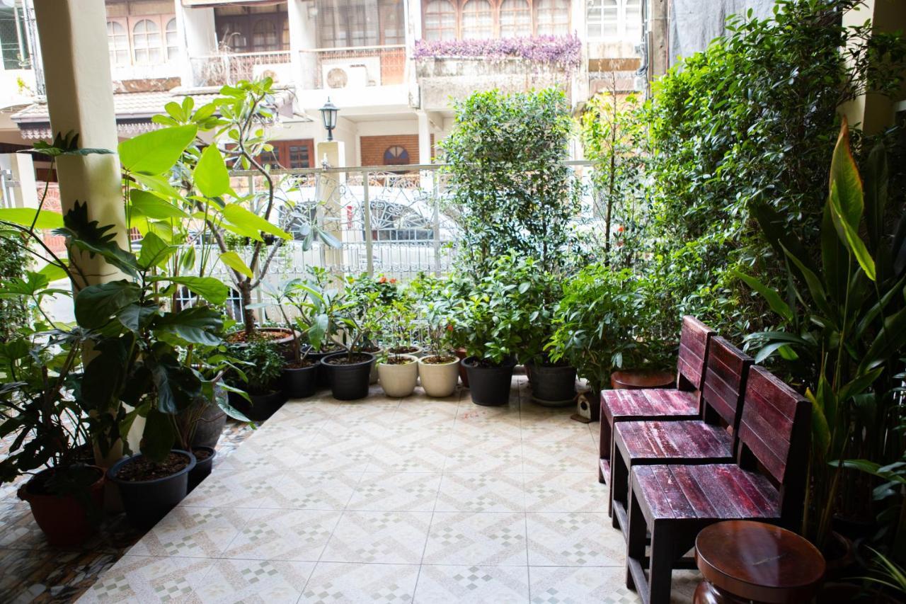 Guest house Room@bangkok 2*