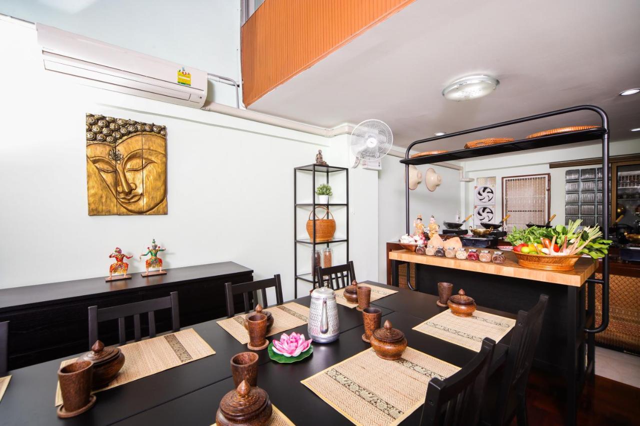 Room@bangkok Guest house 2*