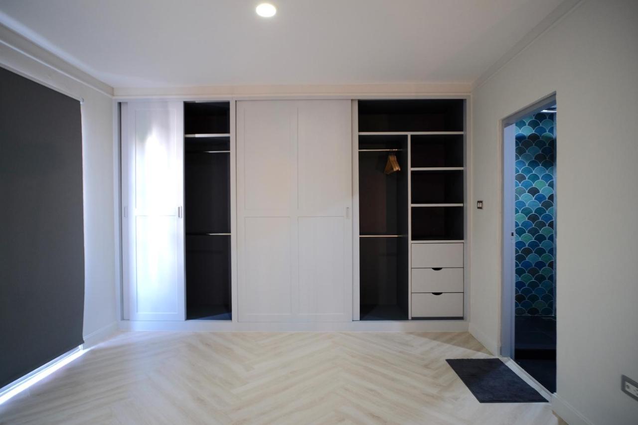 Baan Khun Pra Duplex Rm3 Apartment Bangkok