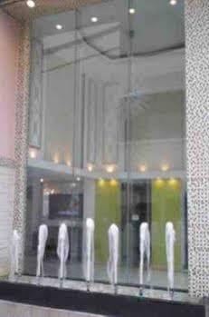 Upar Sukhumvit 11 Nana Hotel 3*