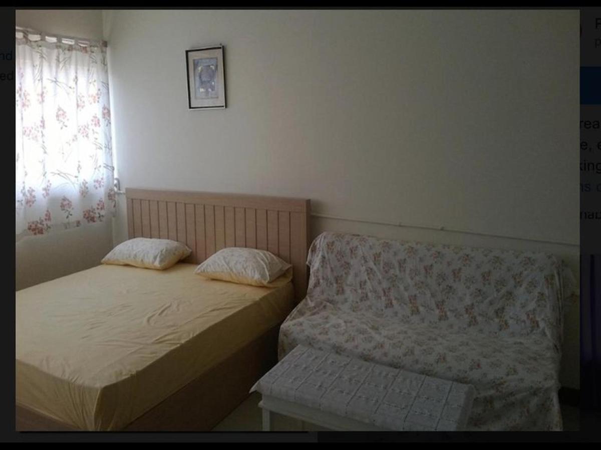 In Bb - Thailand Taxiapartment Hostel, Air Conditioning And Free Wifi Guest house