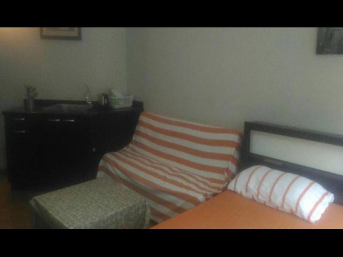 In Bb - Thailand Taxiapartment Hostel, Air Conditioning And Free Wifi Bangkok