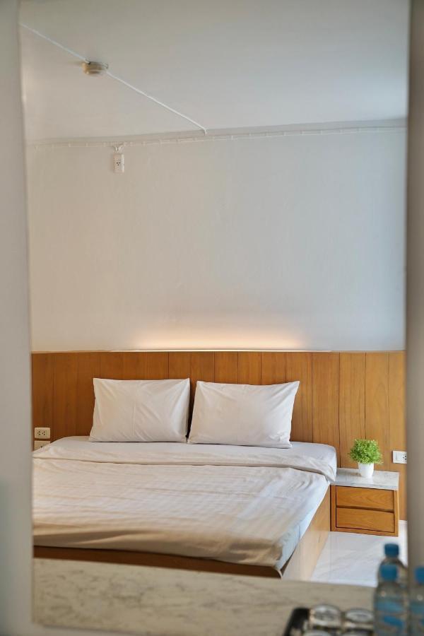 View Place & Inn