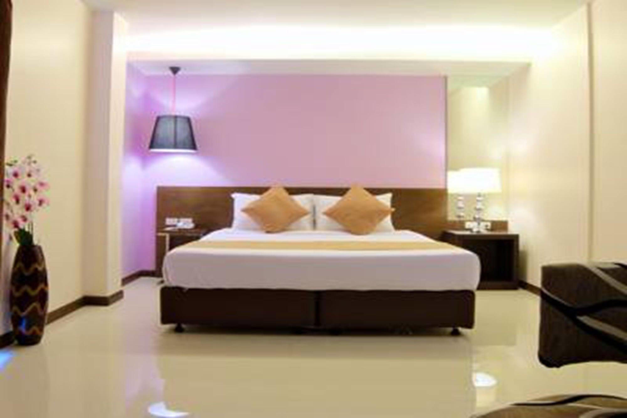 Grand Alpine Bangkok