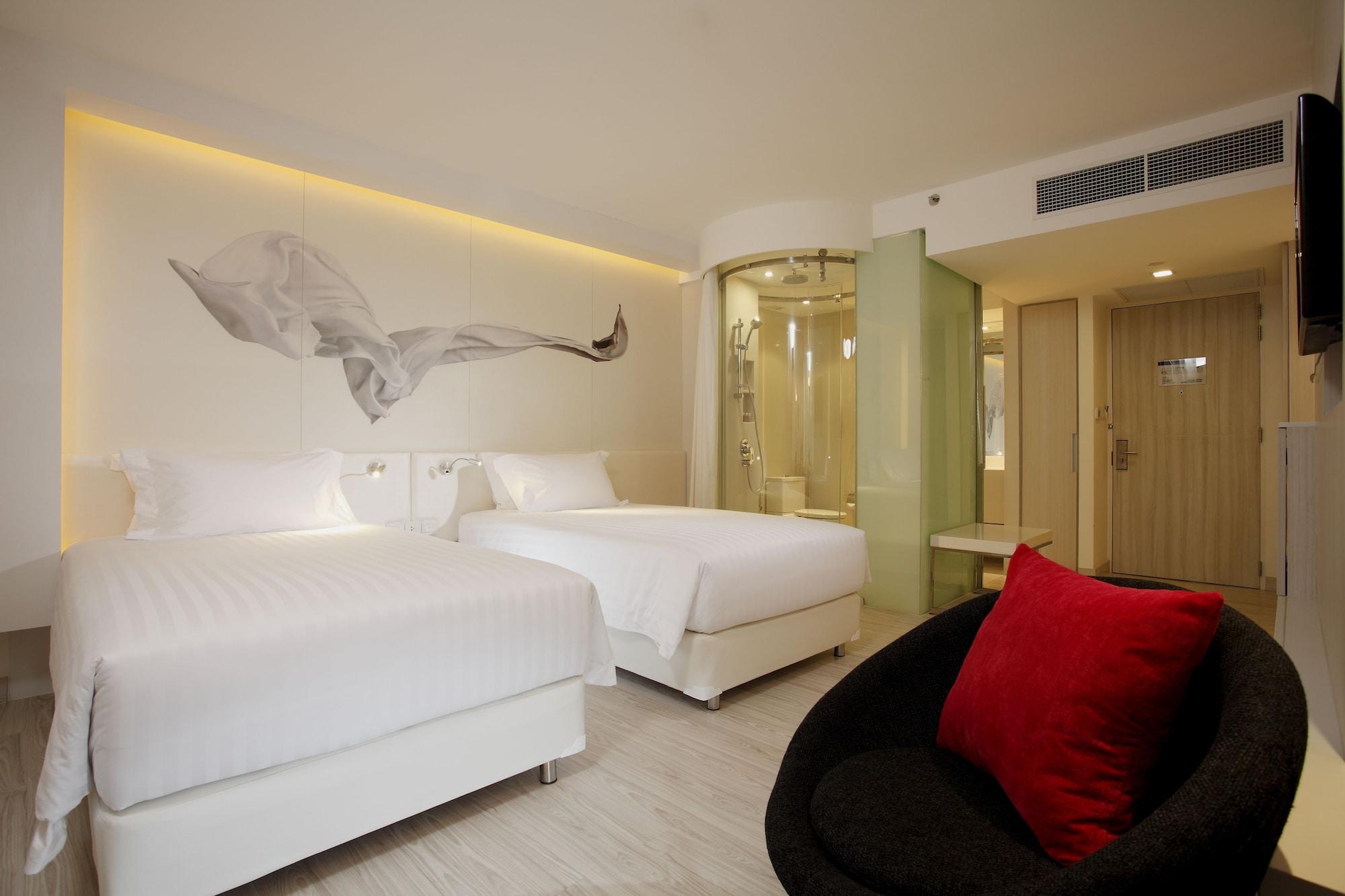 Centara Watergate Pavilion 4*