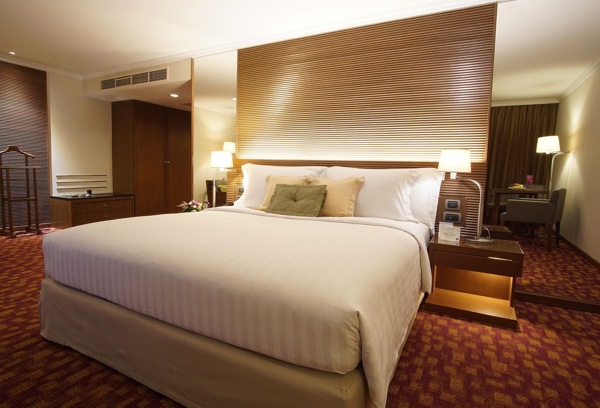 Dusit Princess Srinakarin Hotel