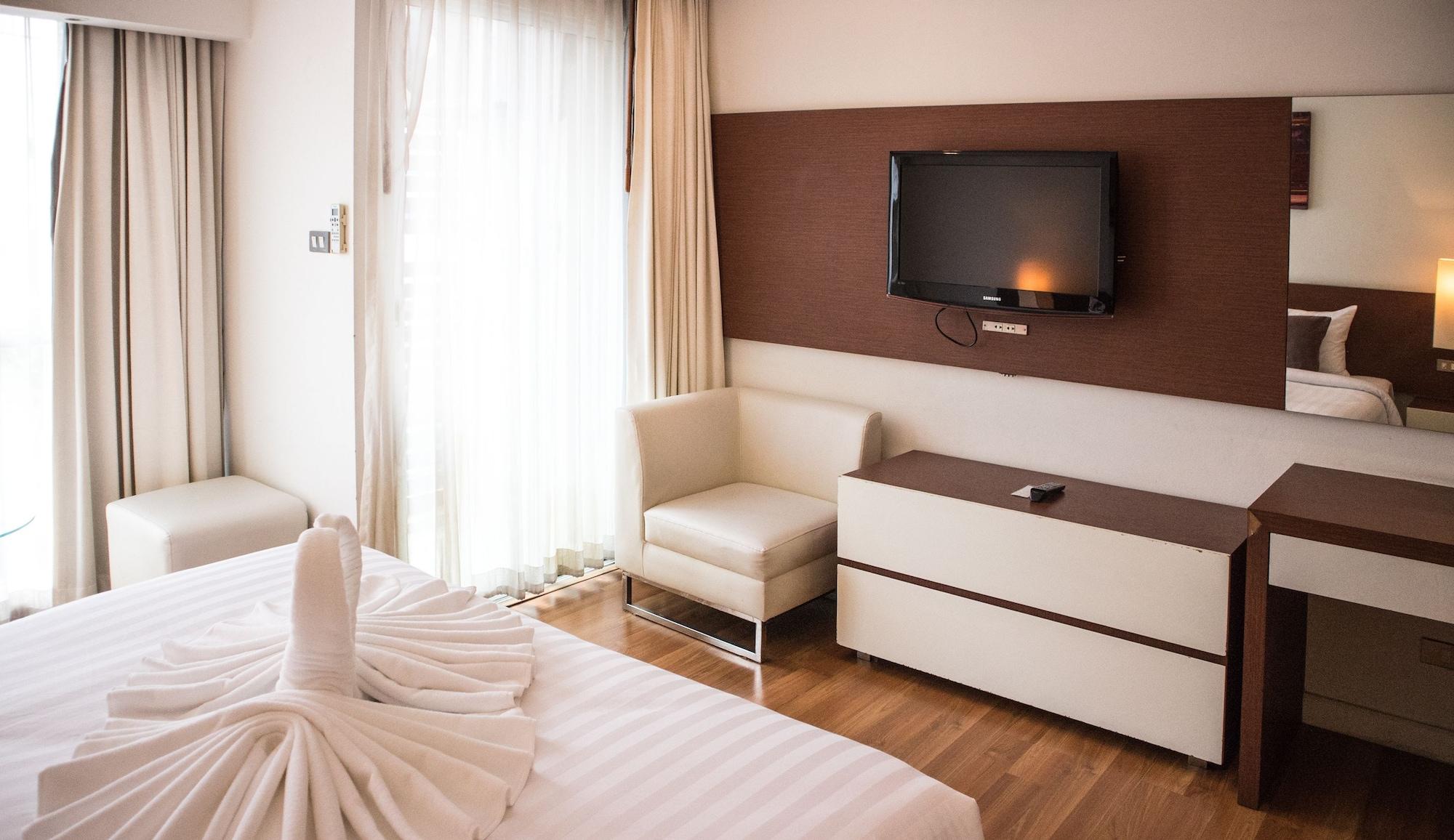 Sathorn Grace Serviced Aparthotel 4*