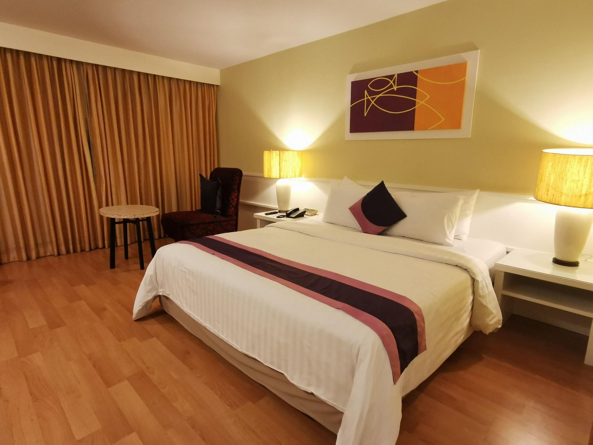 Tongtara Riverview 4* Bangkok
