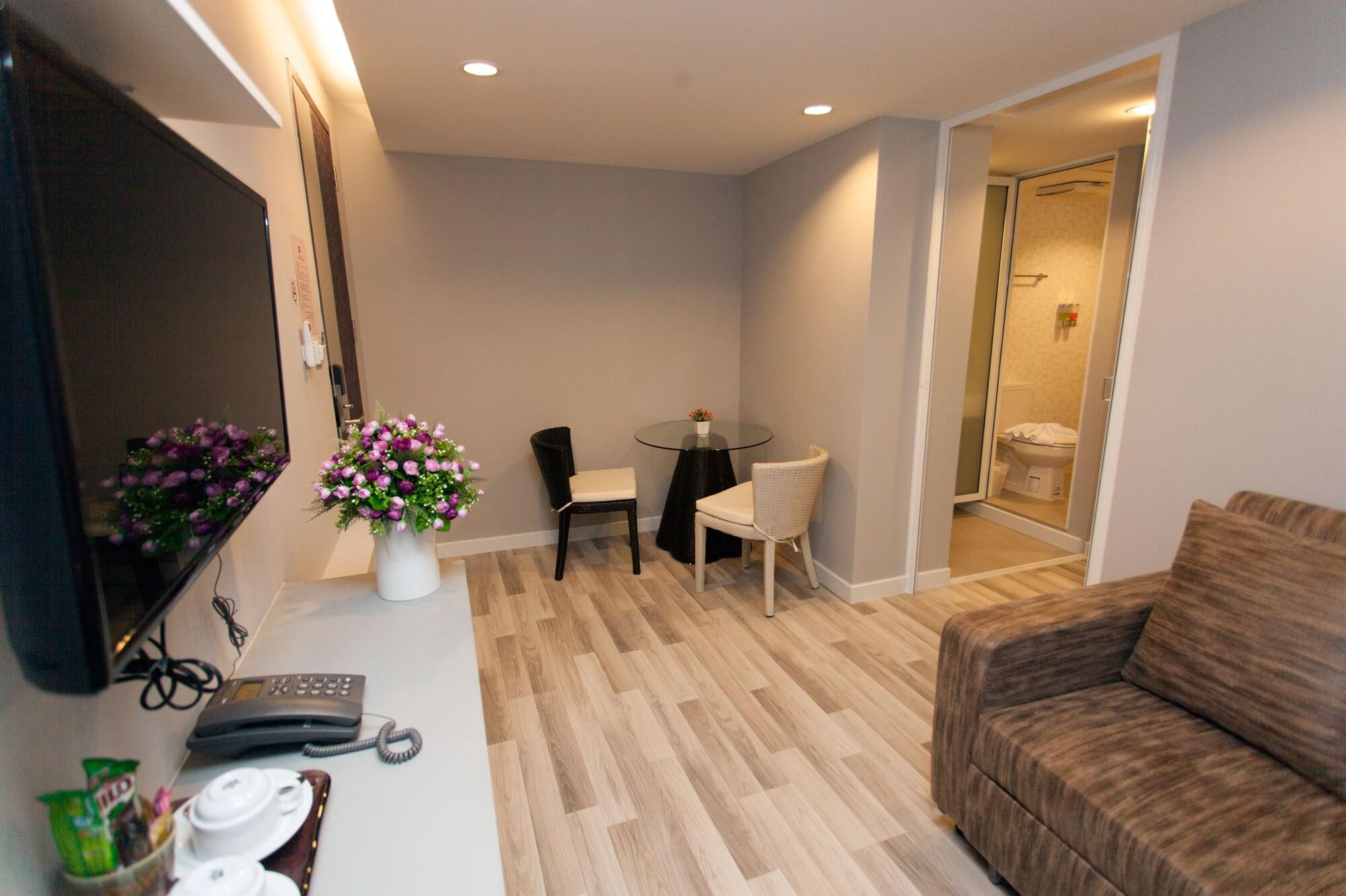 Nantra Ploenchit Hotel Bangkok