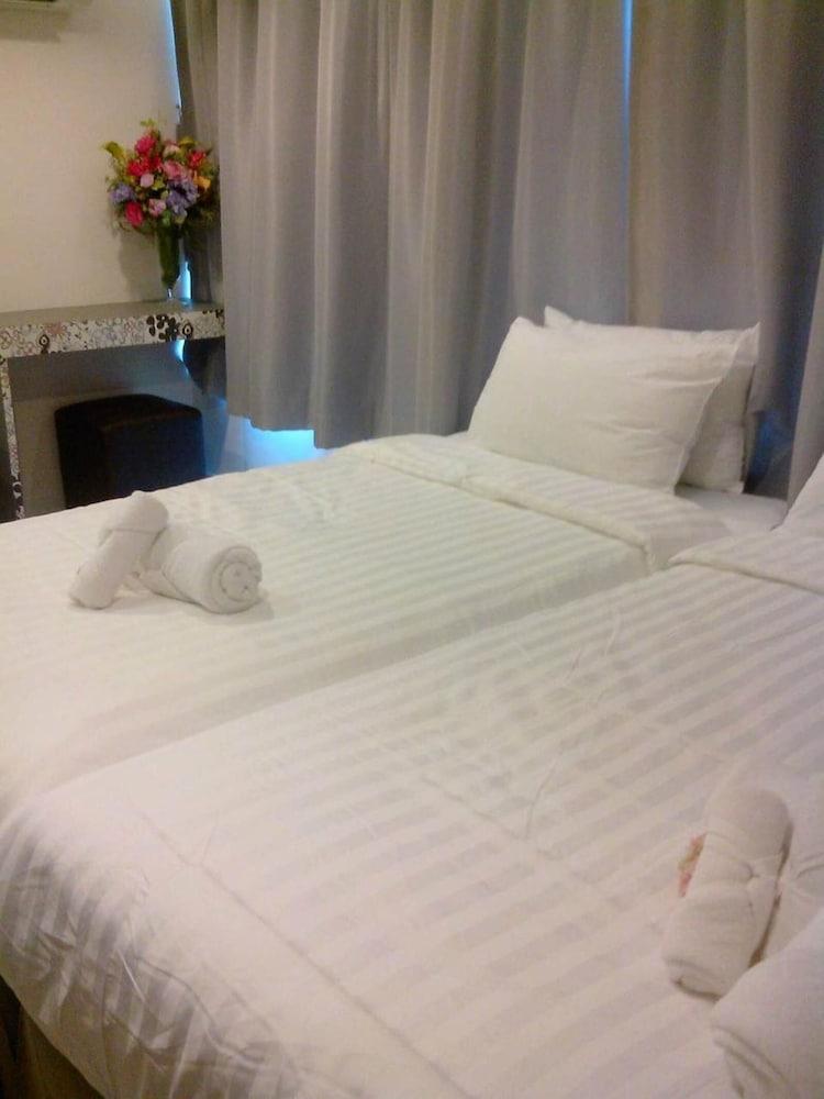 Nantra Ploenchit 3* Bangkok
