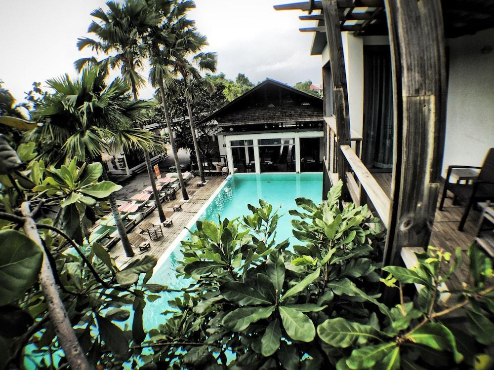 Paragon 4* Bangkok