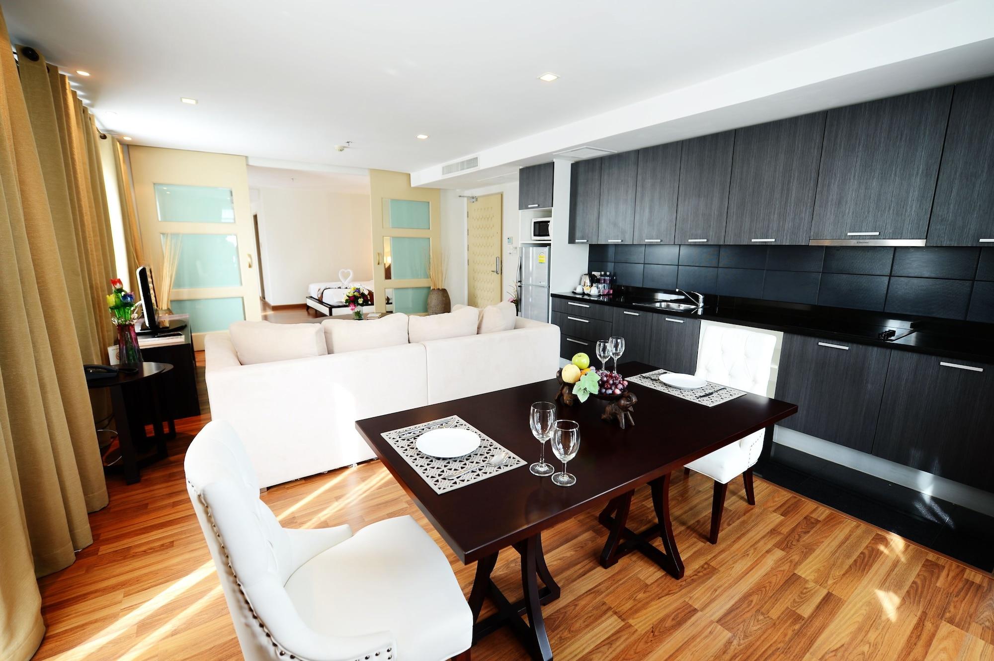 Hotel The Bless And Bangkok