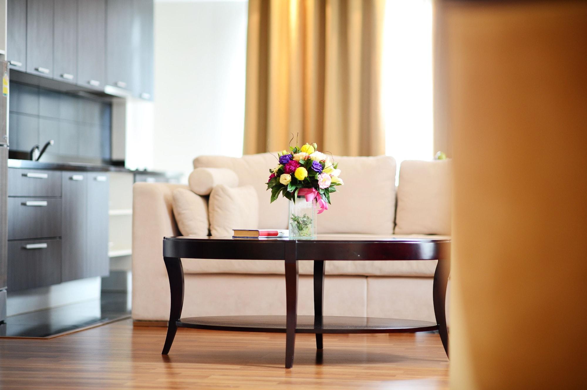 The Bless And 4* Bangkok