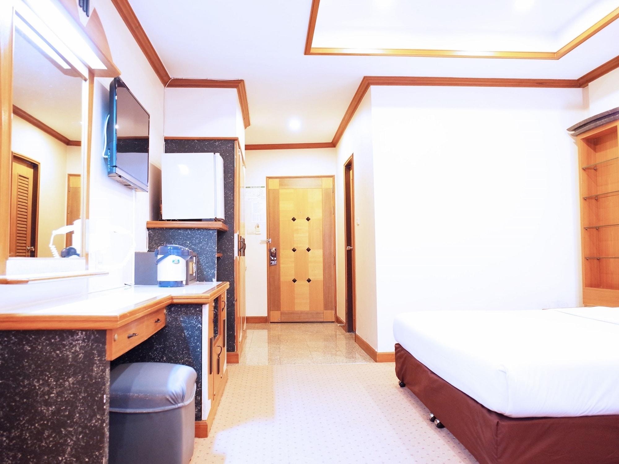 The Bavana Surawong Hotel Bangkok