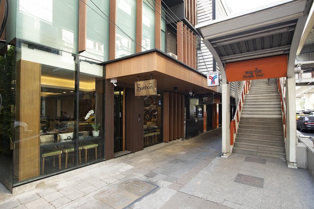 Hotel Sukhon - Sha 3*