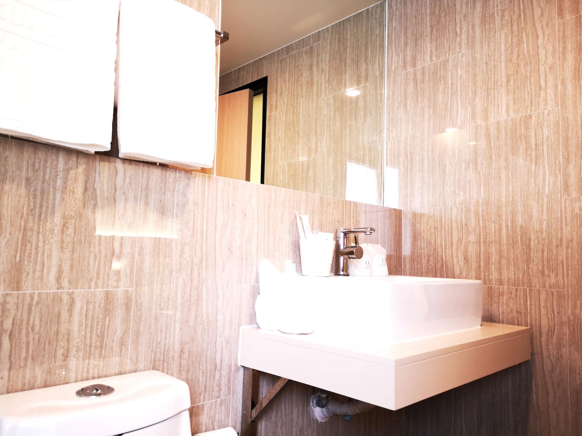 O2 Luxury Hotel Bangkok
