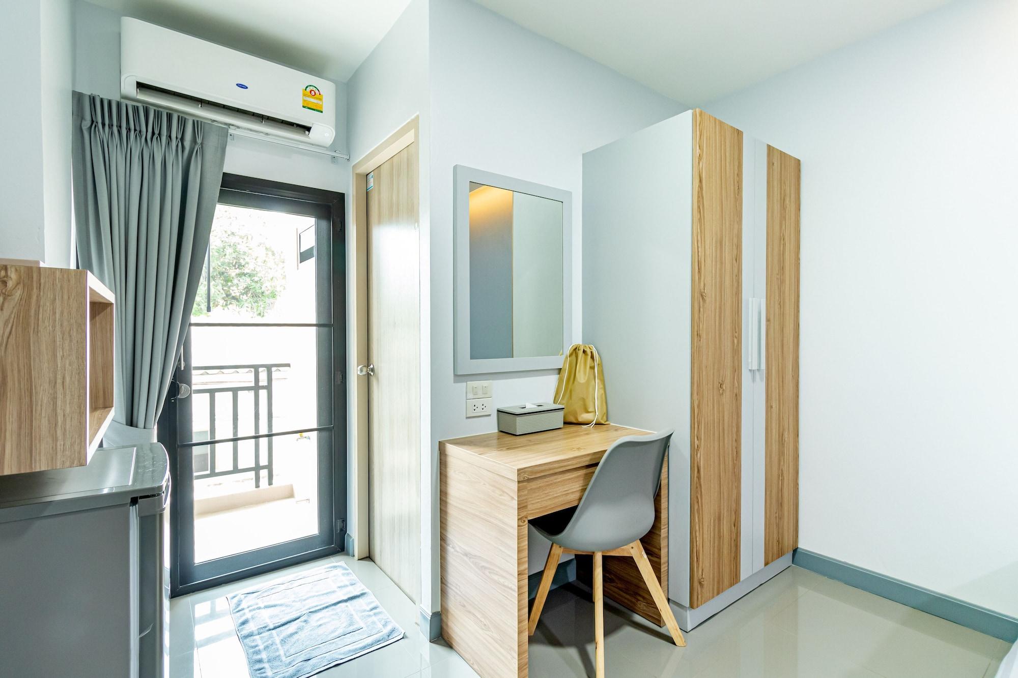 Hotel Bewish Bangphlat 3*