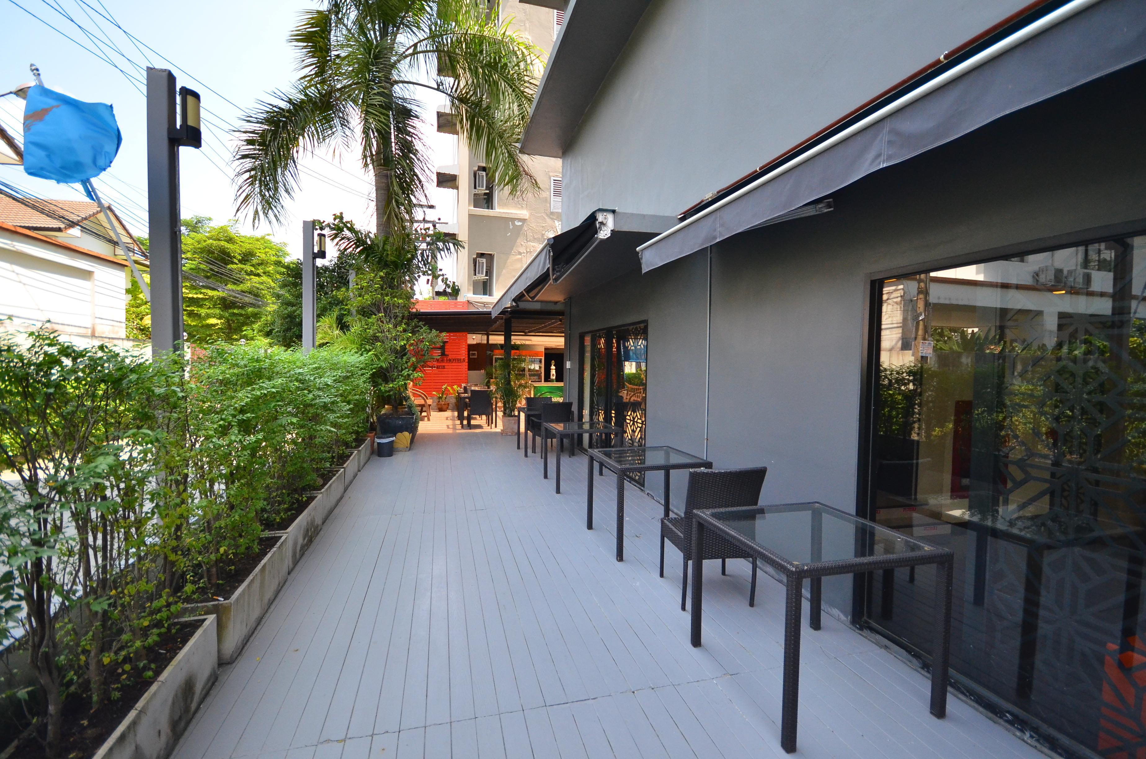 Hotel Solace At Srinakarin
