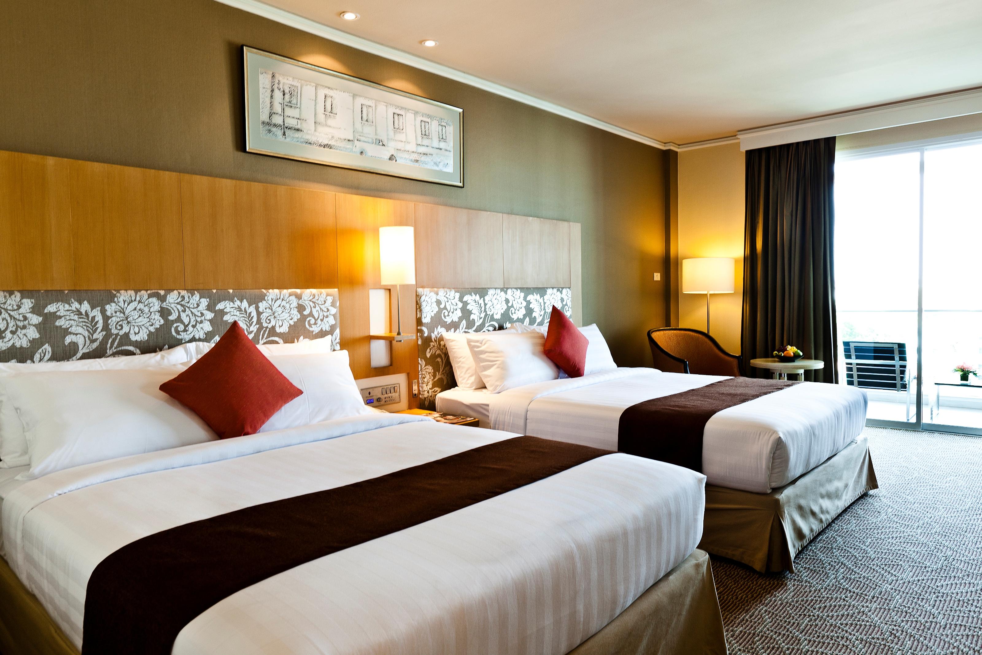 Royal Princess Larn Luang - Sha Extra 4*