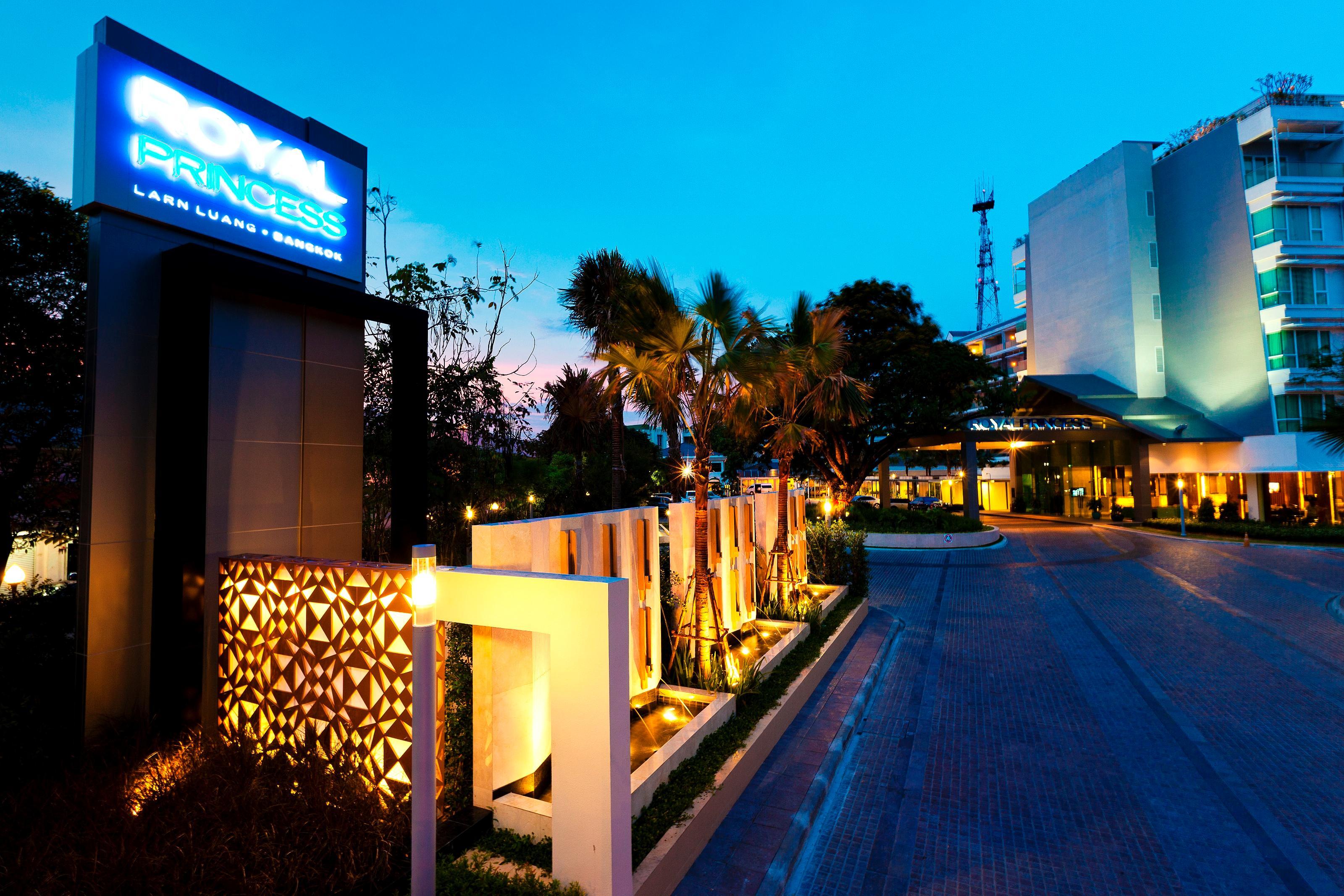 Royal Princess Larn Luang - Sha Extra Hotel