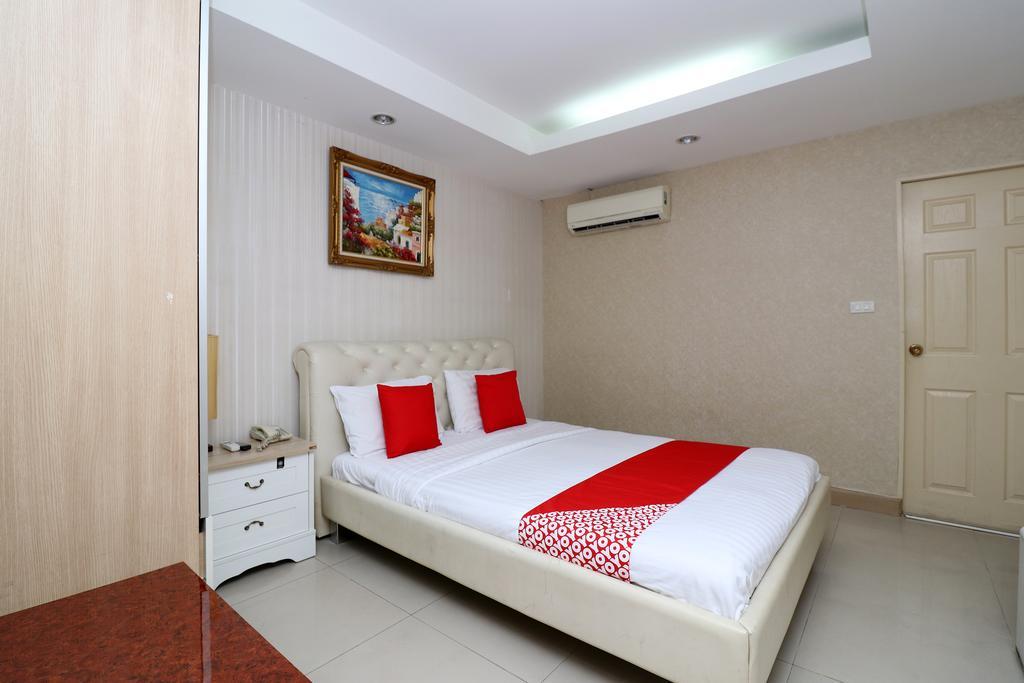 Hotel Diamond Silom 3*