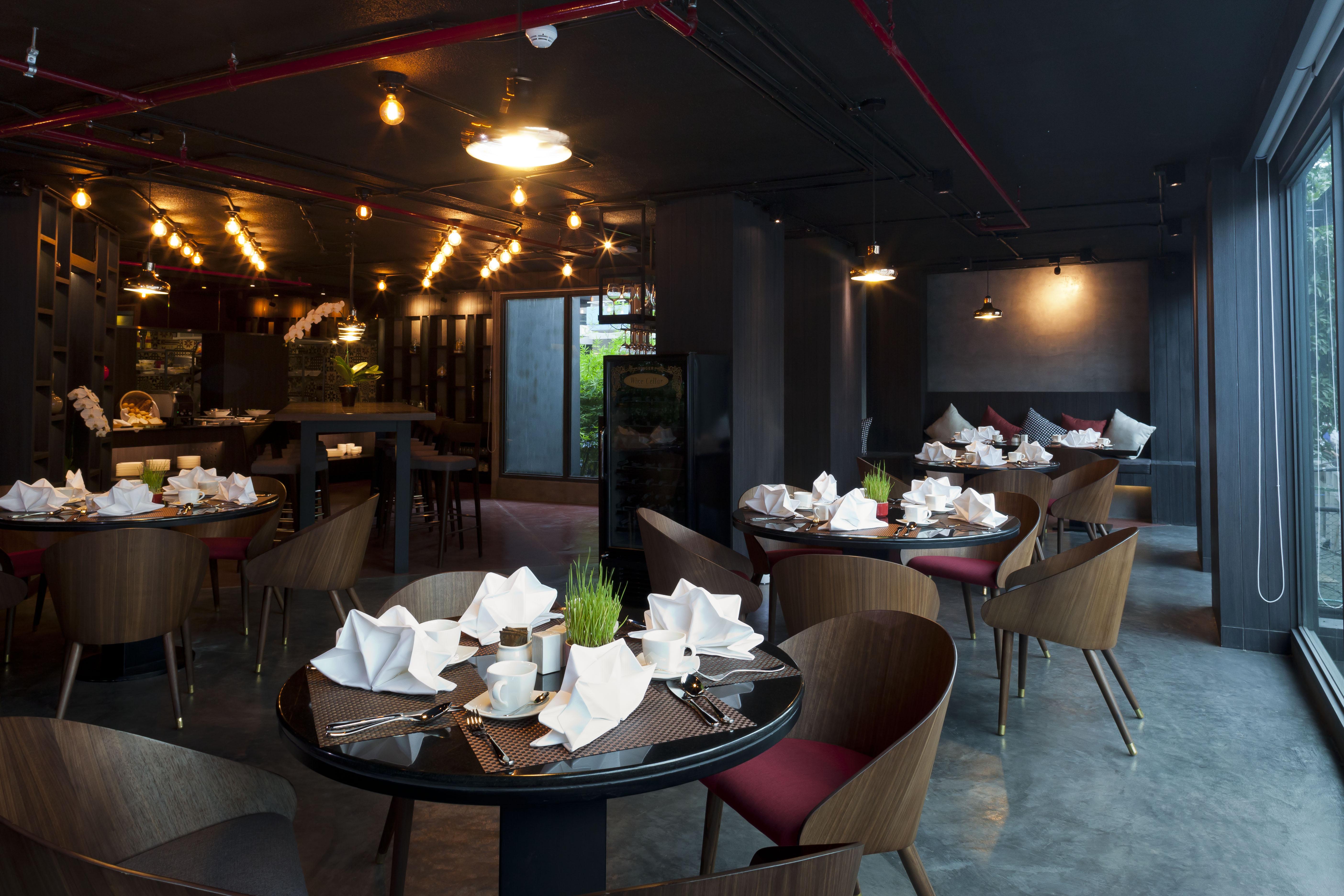 Hotel Maitria Mode Sukhumvit 15 - A Chatrium Collection 4*