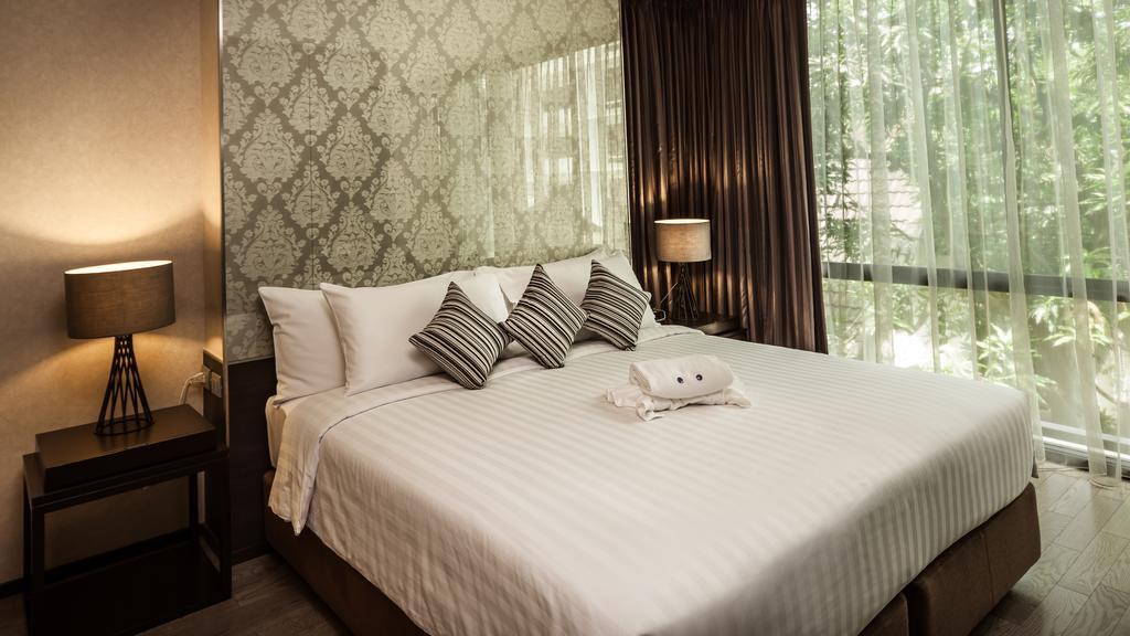 Arcadia Ploenchit By Compass Hospitality Hotel