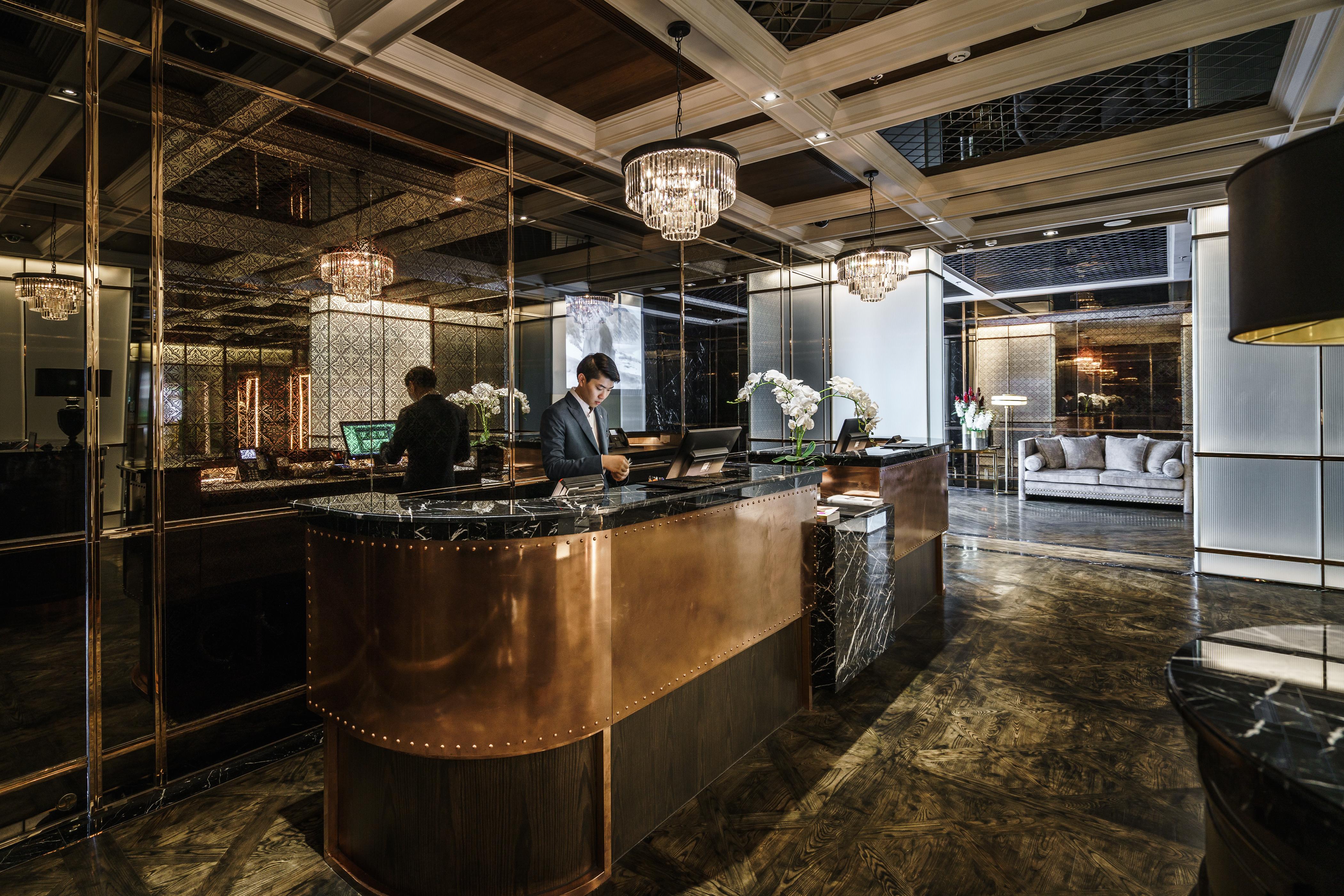 Muu Bangkok, Small Luxury Of The World 5*