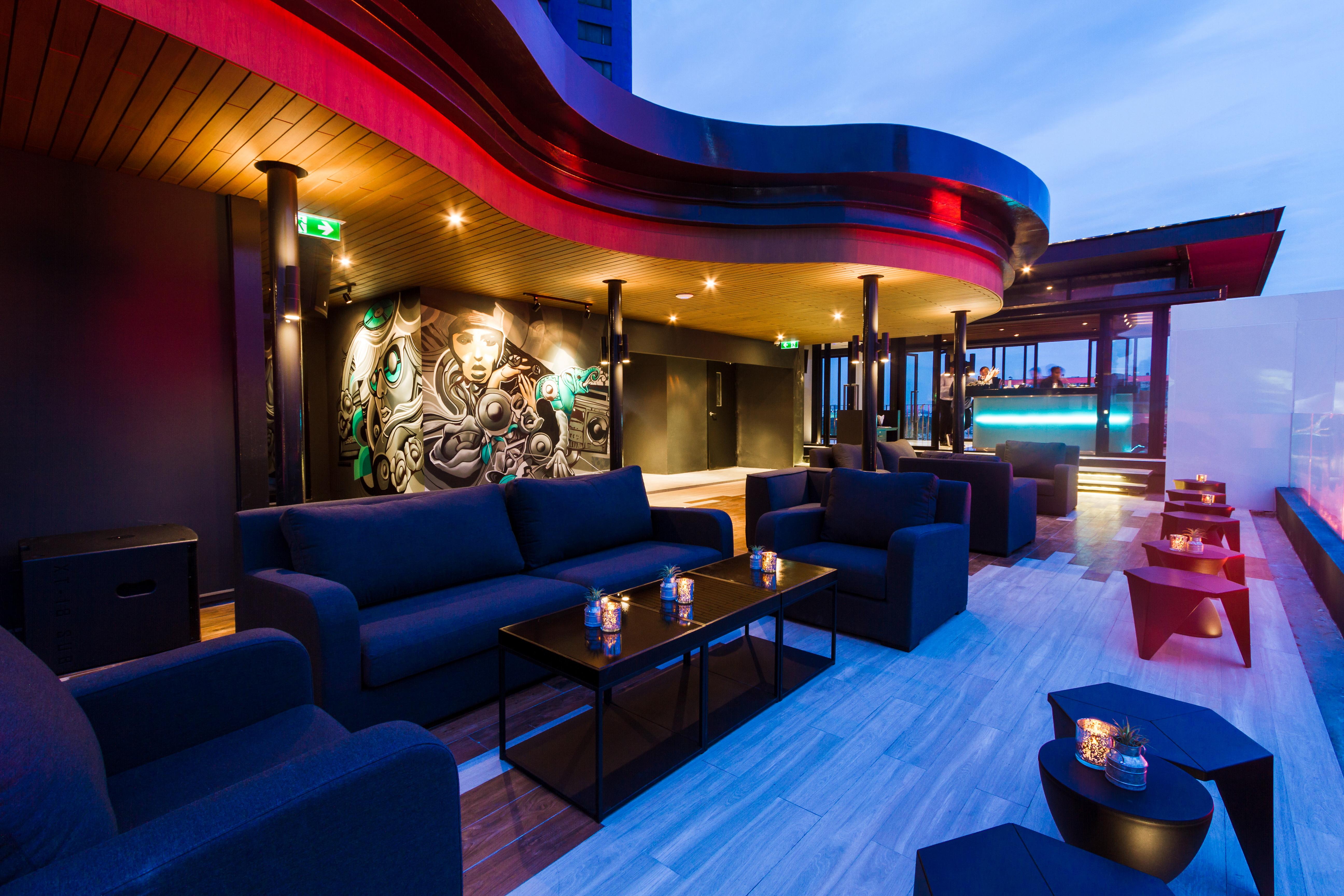 Zazz Urban Hotel Bangkok