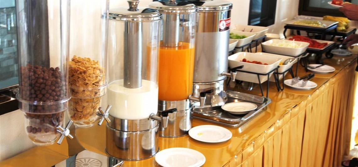 Hotel Golden Foyer Suvarnabhumi Airport 4*