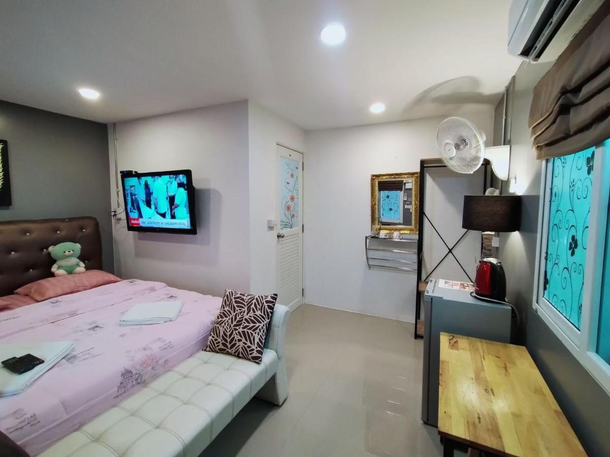 Ruenthip Bangkok