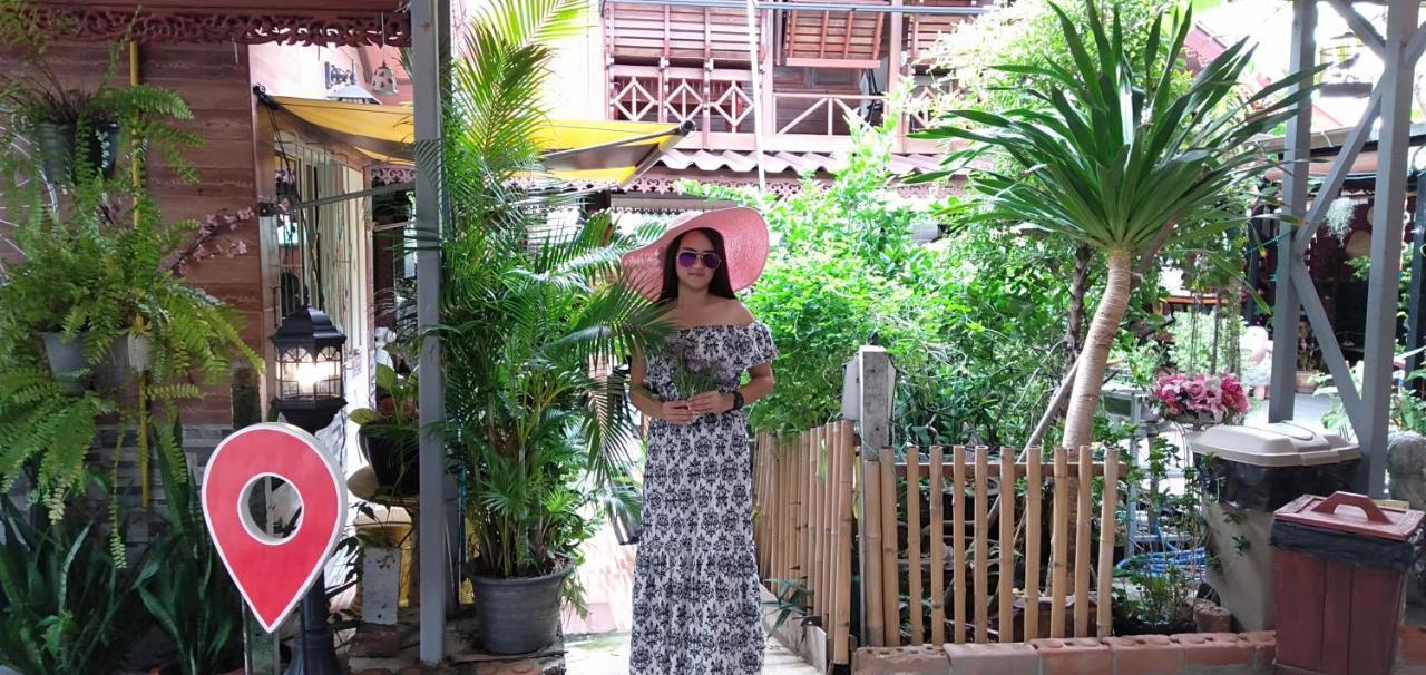 Ruenthip Guest house 3*