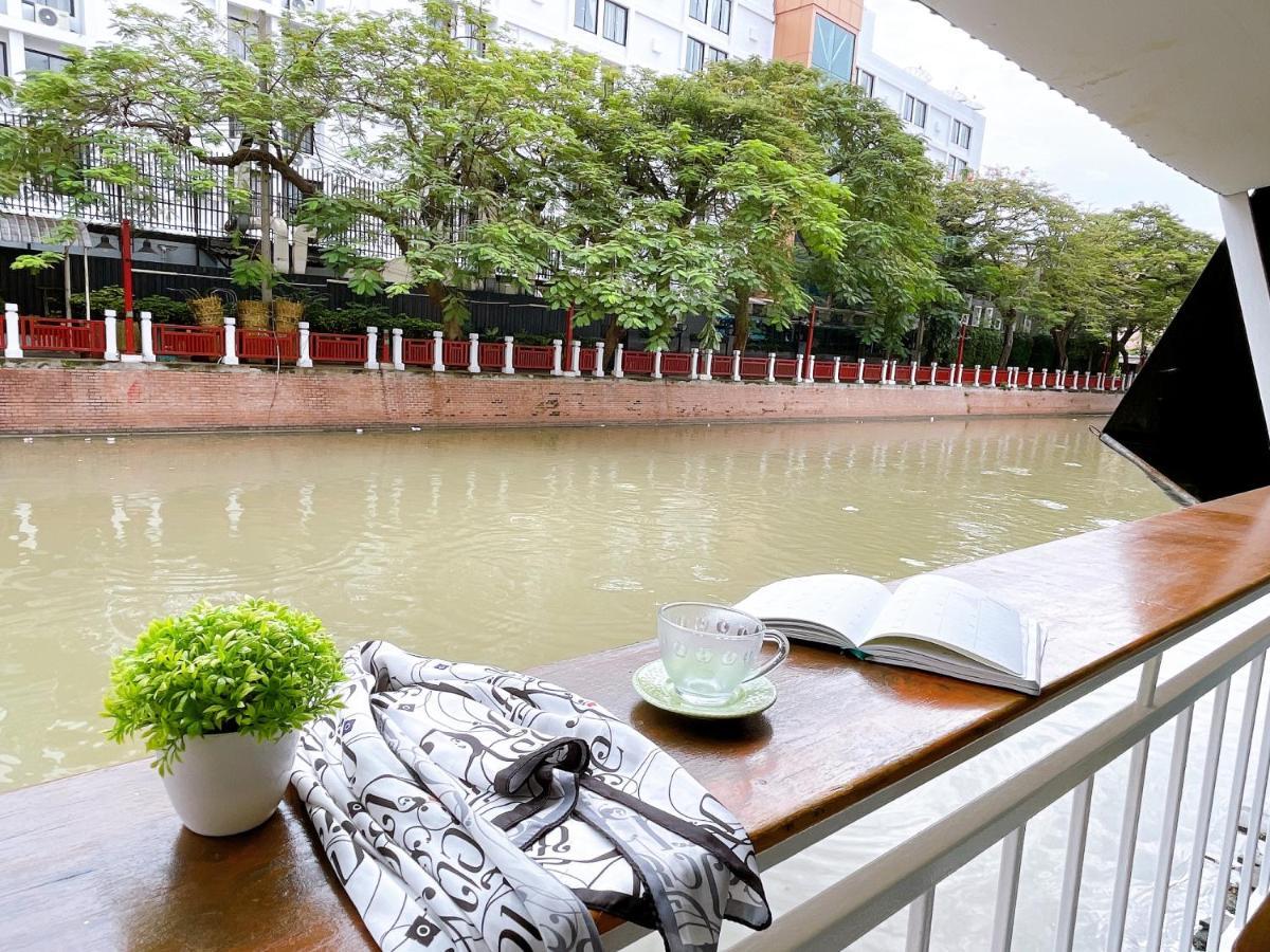 Apartment Lively And Cozy Canal House ,entire House