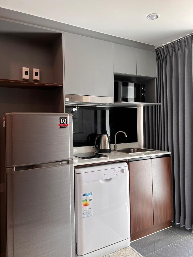 12 The At Don Mueang Airport Hotel 4*