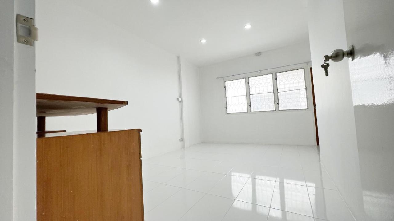 Private 4bedrooms-parking-weekly Special Offer *