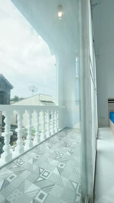 Private 4bedrooms-parking-weekly Special Offer Ferienhaus