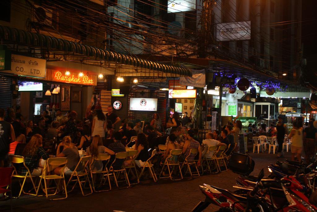 The Aris Hostel Bangkok