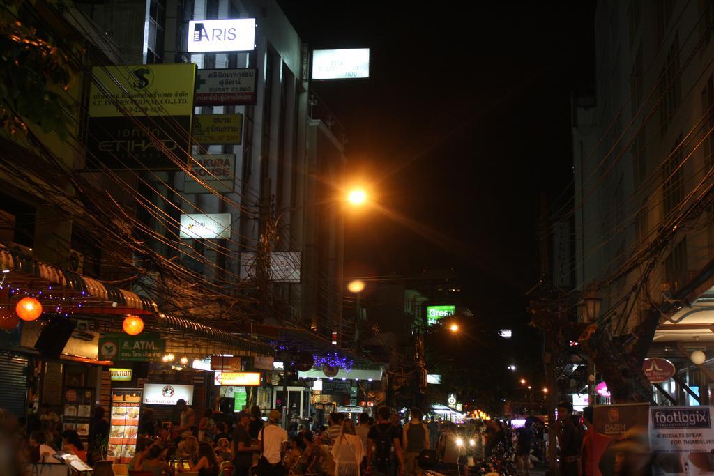 Hostel The Aris Bangkok