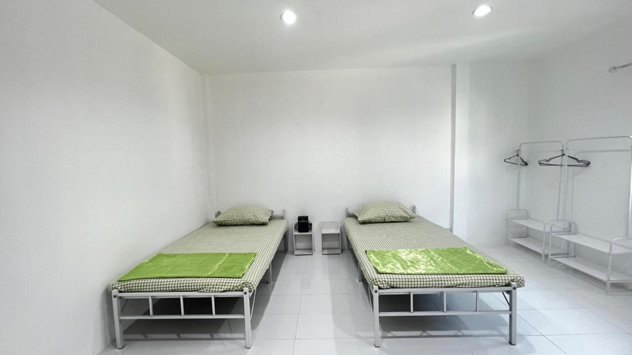 Private 4bedrooms-parking-weekly Special Offer Ferienhaus Bangkok