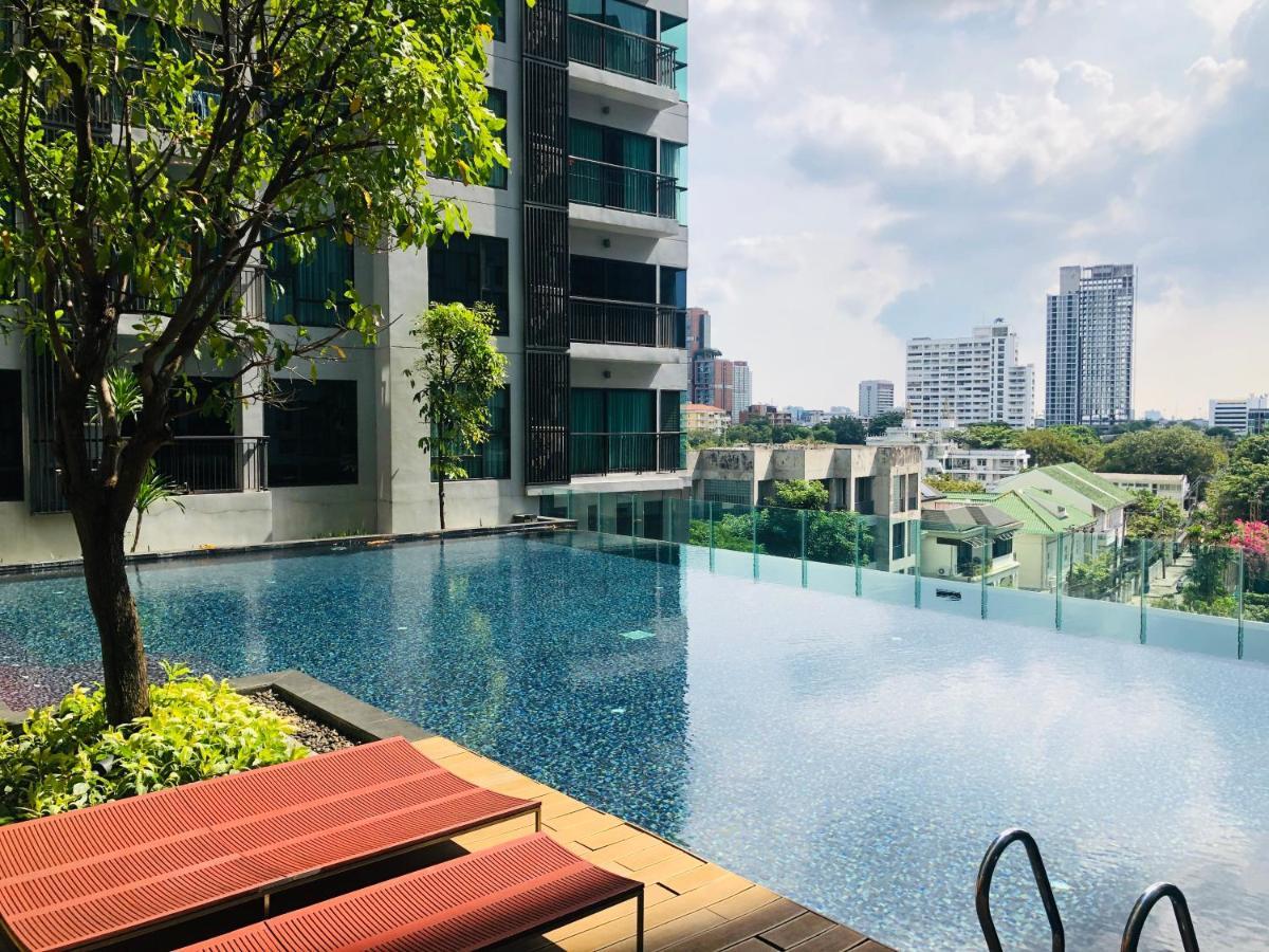 Apartment Rhythm Sukhumvit 36 Two Bedrooms *