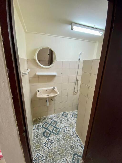 Appartement Ratanawong Place 445 Bangkok