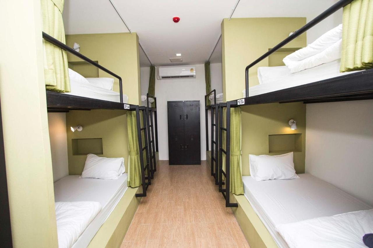 Hostel Day At Bts Bang Chak Bangkok