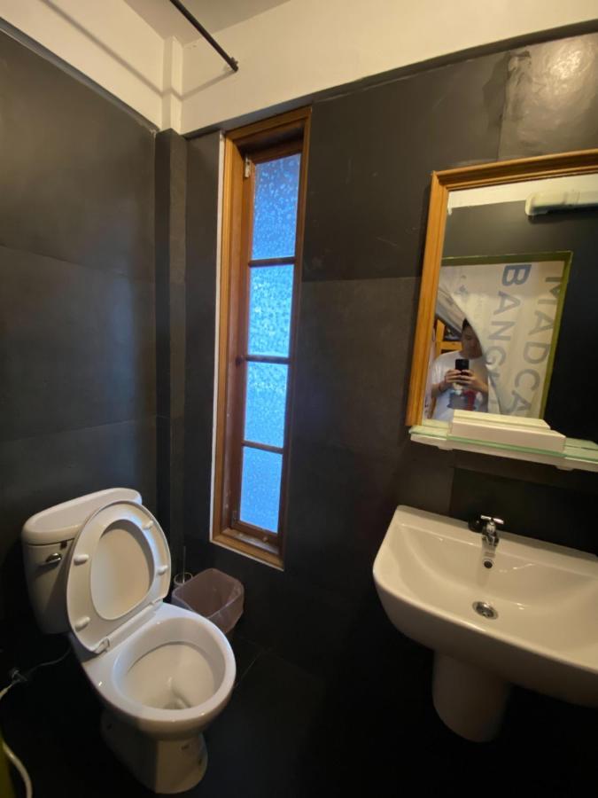 Guest house T-house Bkk 2floors Near Bts With Swimming Pool And Free Wifi Bangkok