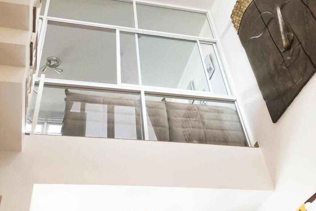 420 House- Up To 10 Guests In Bangkok. Bangkok