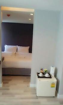 Nantra Ploenchit Bangkok