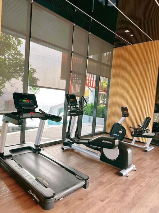 Xt Huaikhwang Apartment *