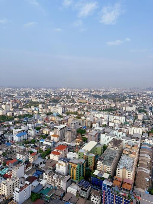 Xt Huaikhwang Apartment