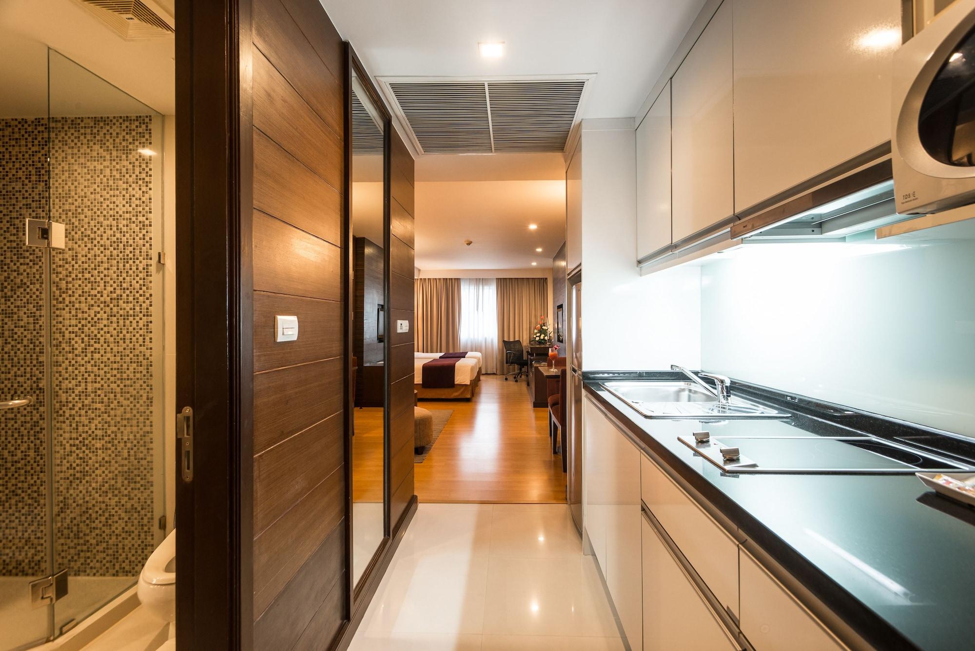 Hotel Legacy Sukhumvit - Sha Extra