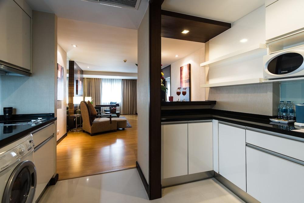 Legacy Sukhumvit - Sha Extra