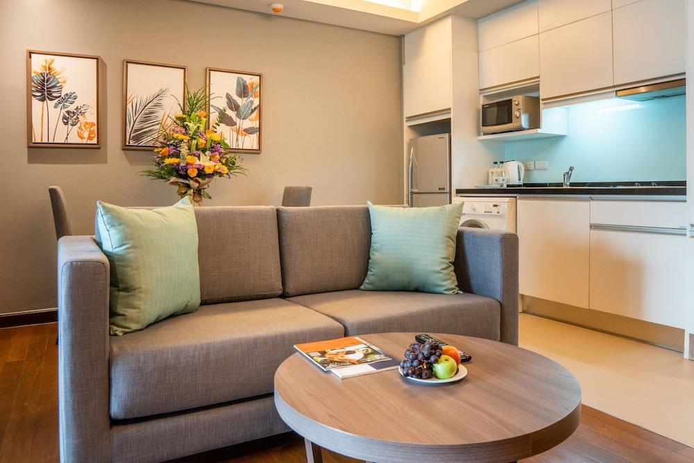 Legacy Sukhumvit - Sha Extra Hotel